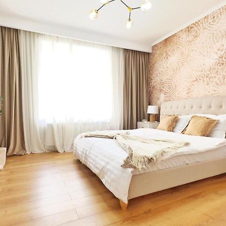 Apartament Bisera Тімішоара Екстер'єр фото